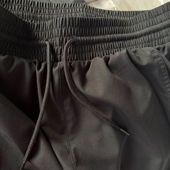 Gap High Rise Runaround Pants Women's Black Joggers - Picture 3 of 5